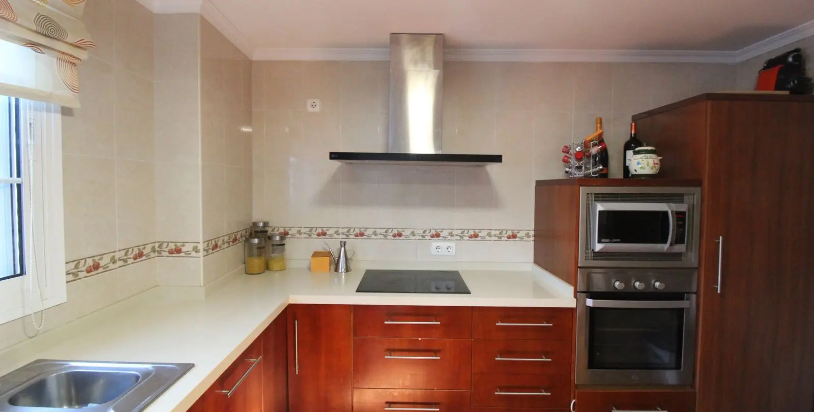 Продажа таунхауса в Guadalmina Alta 9