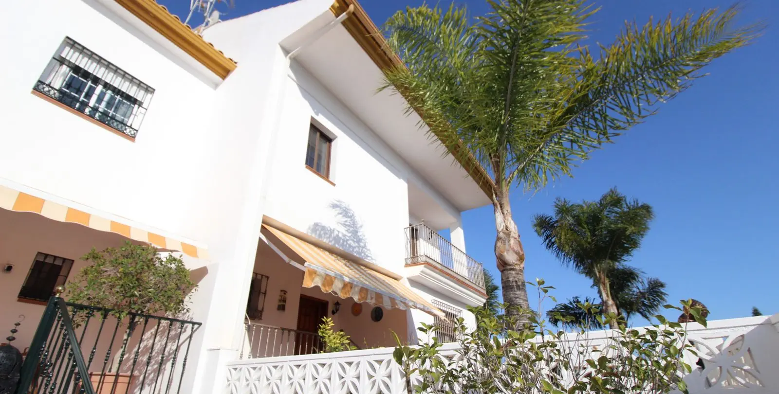 Продажа таунхауса в Guadalmina Alta 14