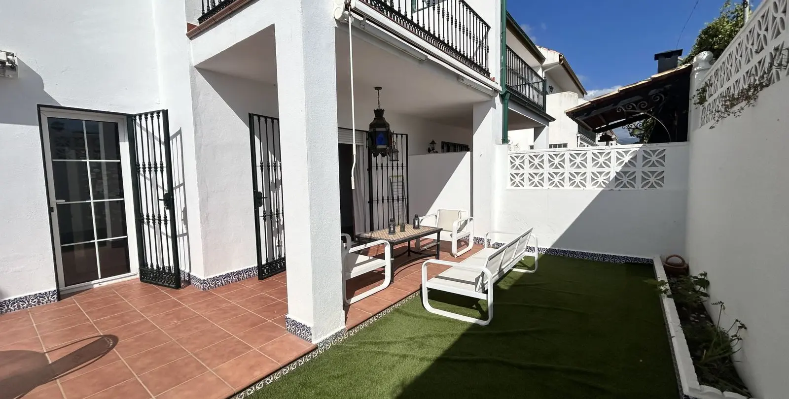 Продажа таунхауса в Guadalmina Alta 18