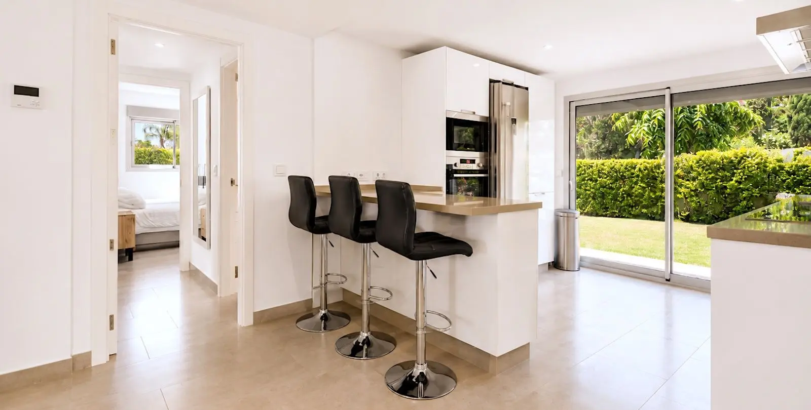 Sale of ground floor apartment in Atalaya 9