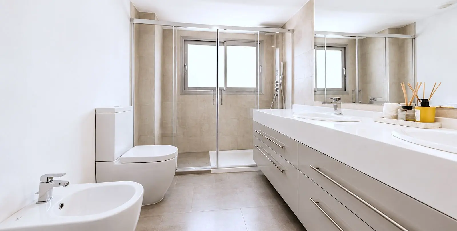 Sale of ground floor apartment in Atalaya 12