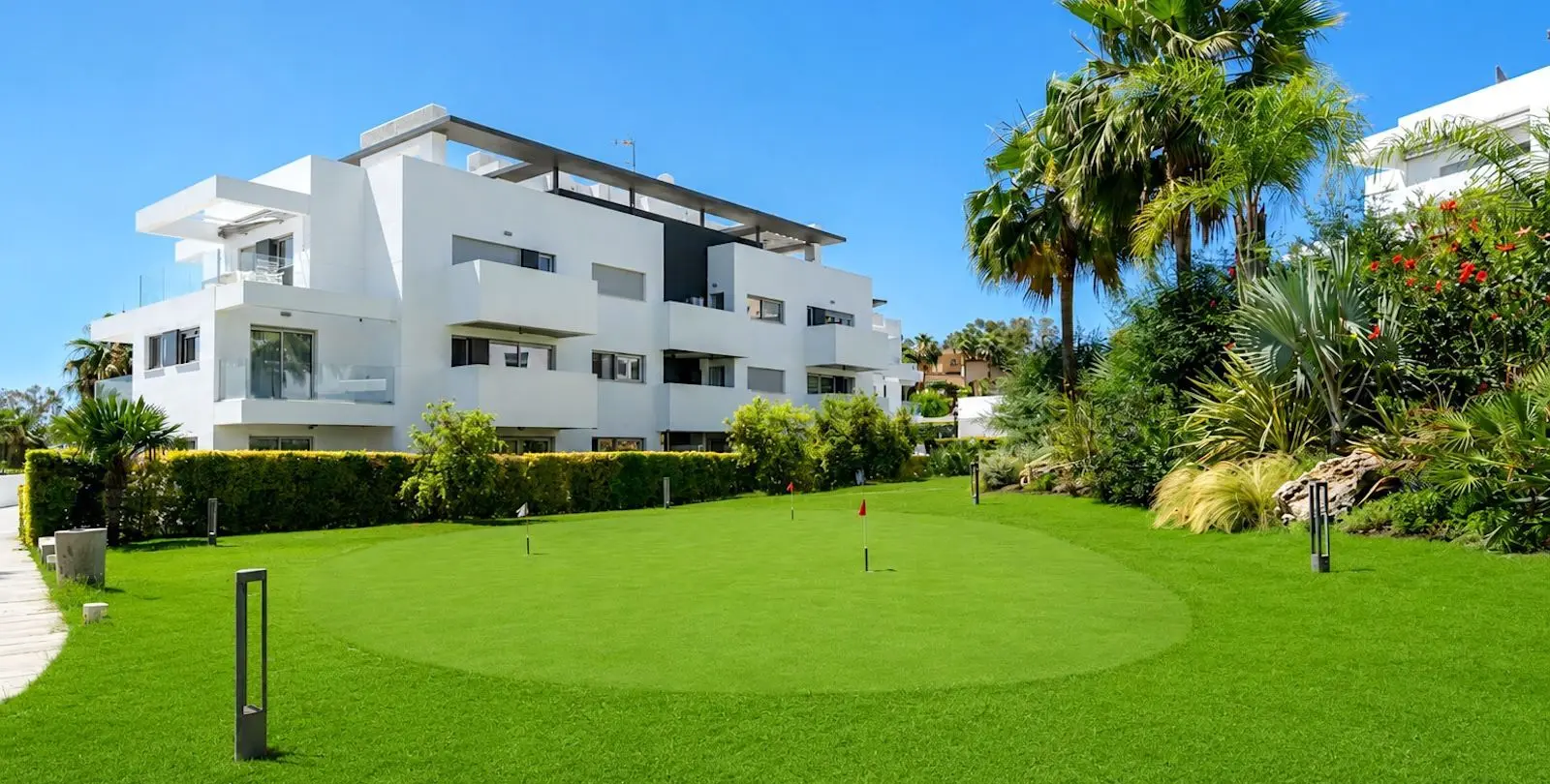 Sale of ground floor apartment in Atalaya 19
