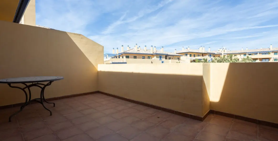 Sale of penthouse in San Pedro de Alcántara 5