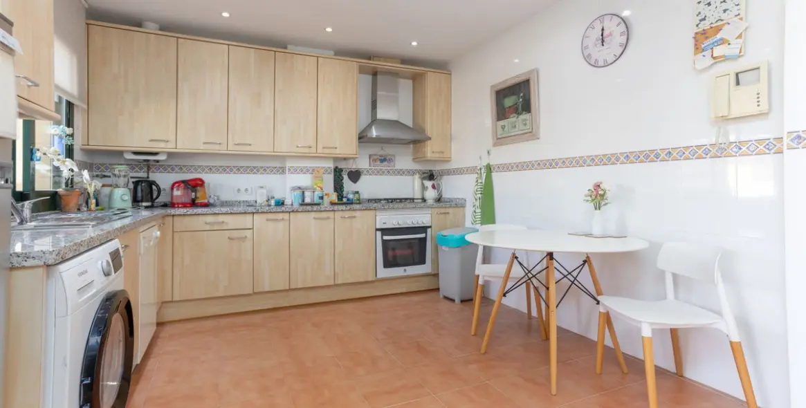 Sale of penthouse in San Pedro de Alcántara 6