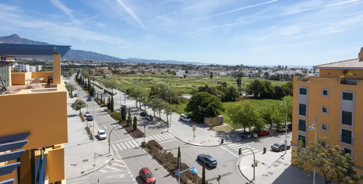 Sale of penthouse in San Pedro de Alcántara 49
