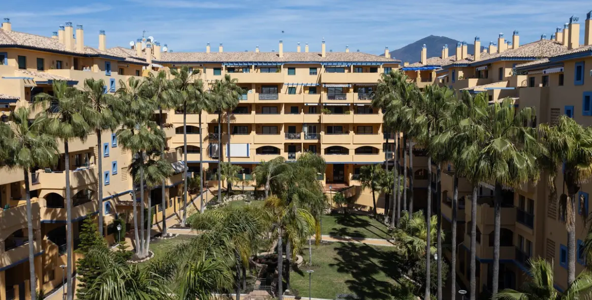 Sale of penthouse in San Pedro de Alcántara 60