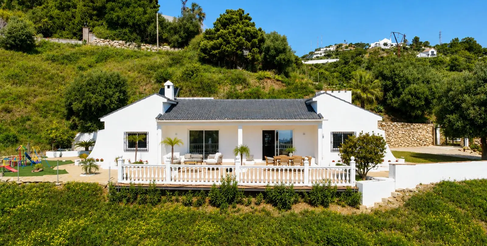 Sale of finca - cortijo in Estepona 2