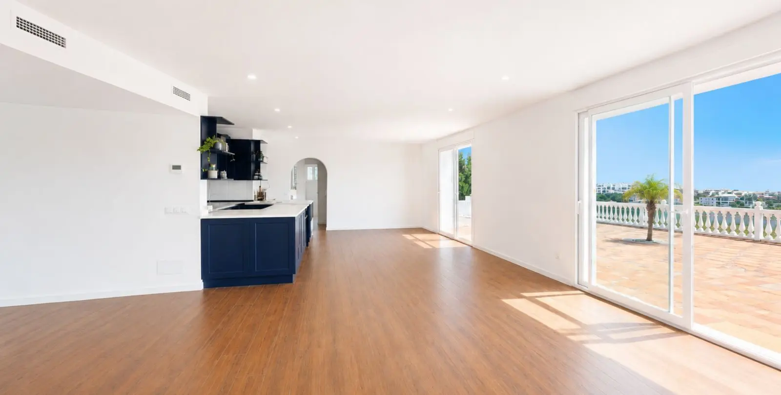 Sale of finca - cortijo in Estepona 8