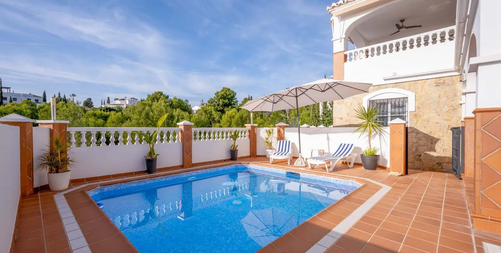 Venta de villa independiente en Frigiliana 8