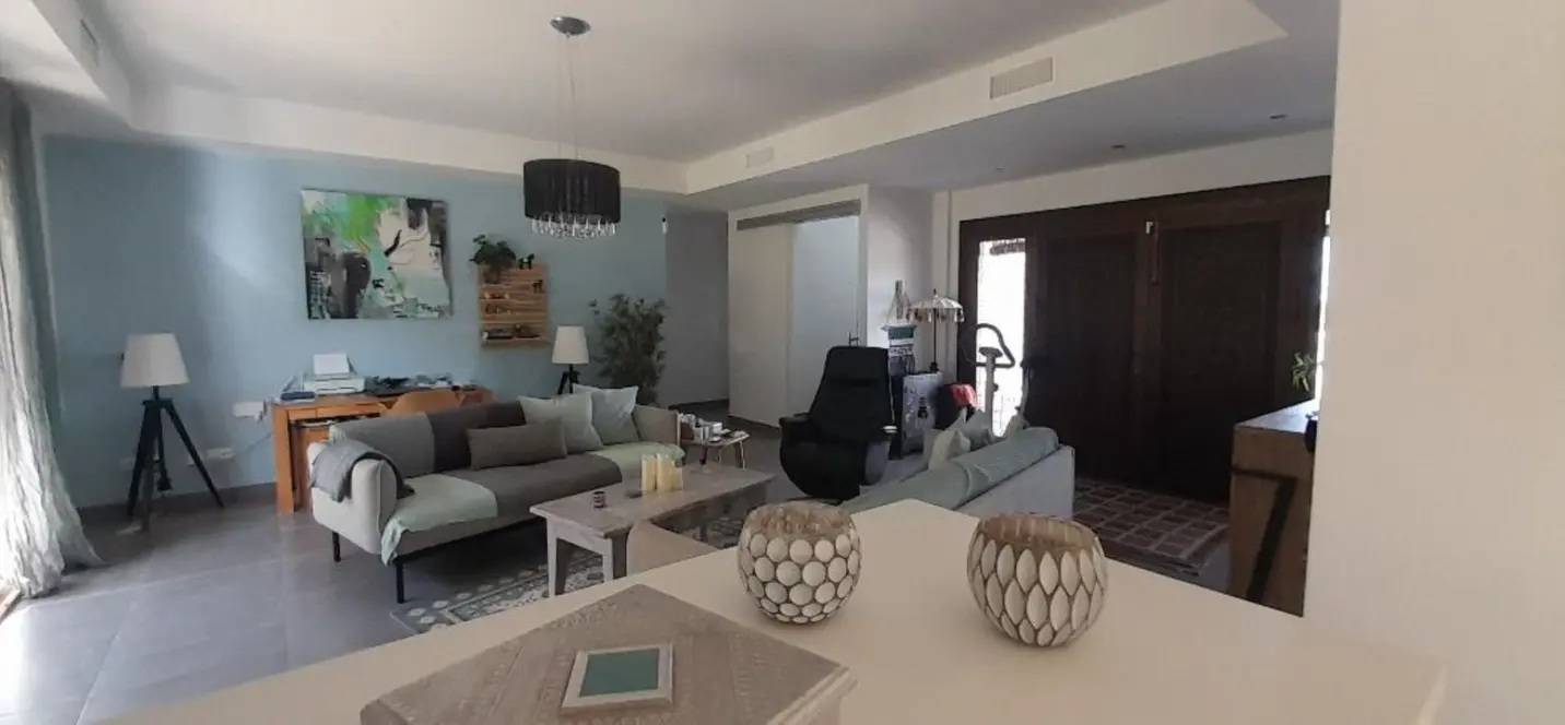 Sale of detached villa in La Cala Golf 4