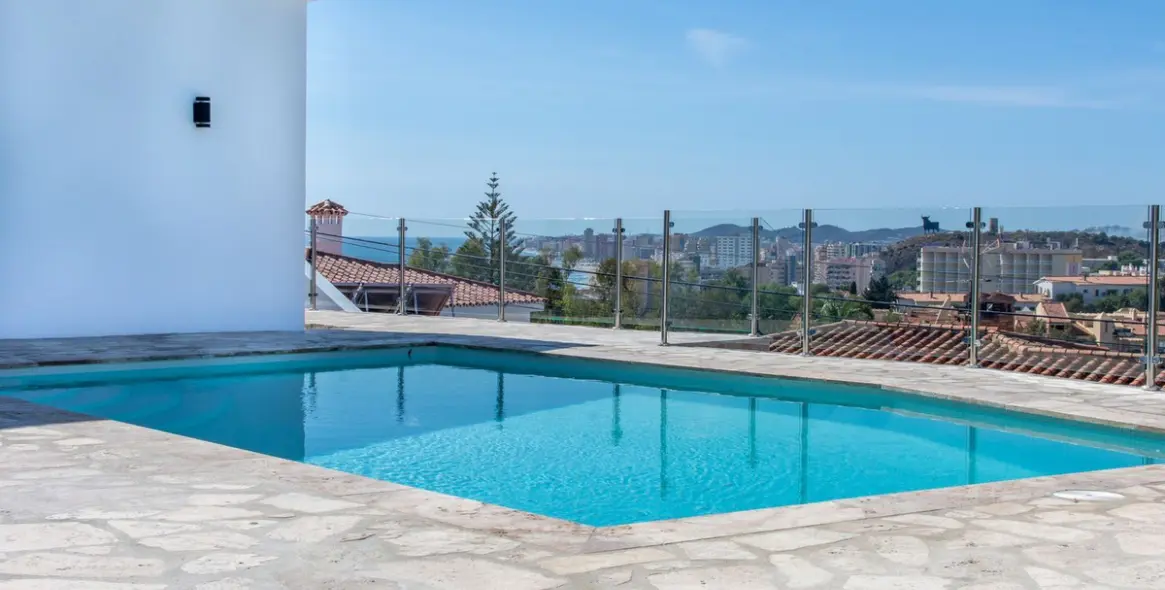 Venta de villa independiente en Fuengirola 16