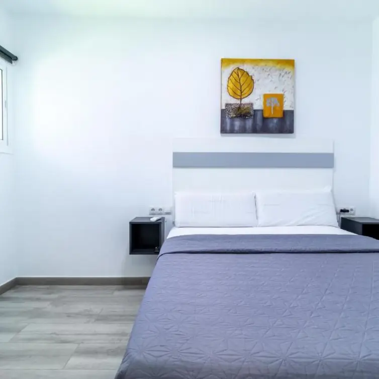 Sale of hostel in Fuengirola