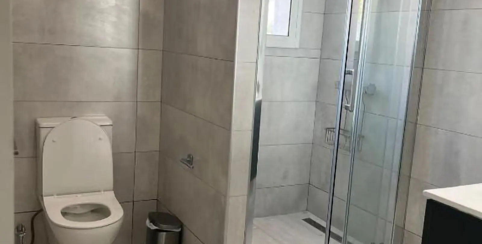 Sale of hostel in Fuengirola 8