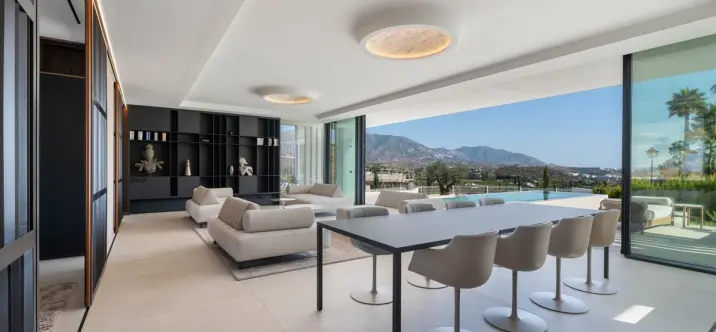 Venta de villa independiente en La Cala Golf 1