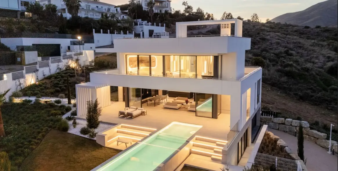 Venta de villa independiente en La Cala Golf 6