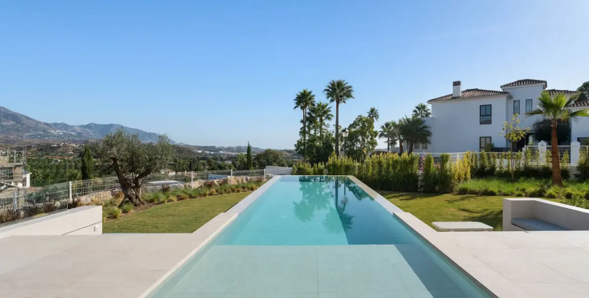 Venta de villa independiente en La Cala Golf 38
