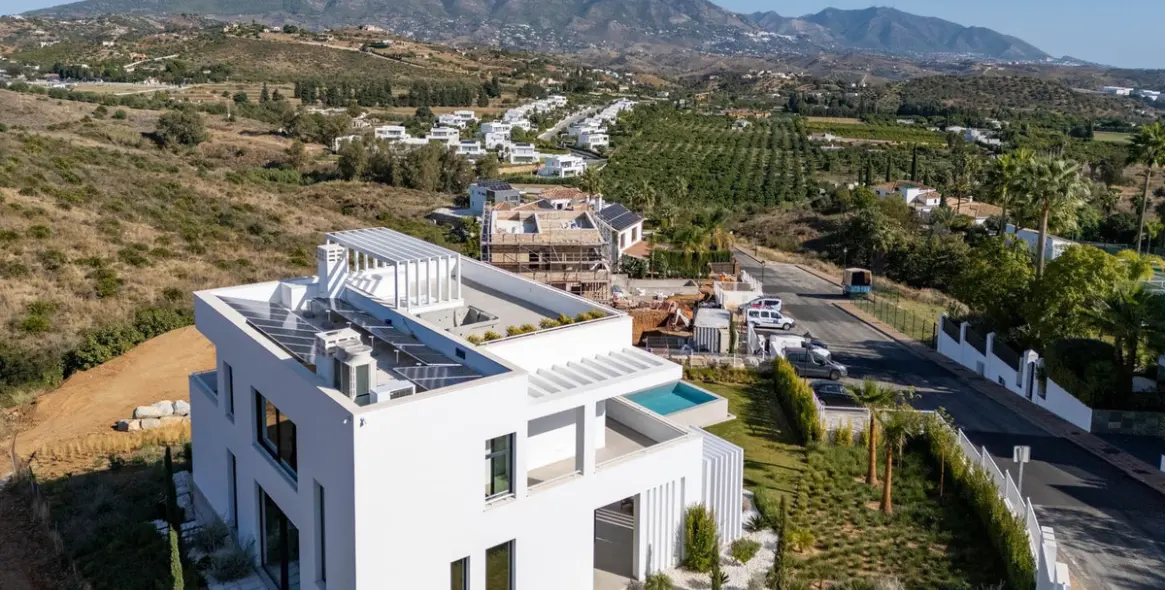 Venta de villa independiente en La Cala Golf 45