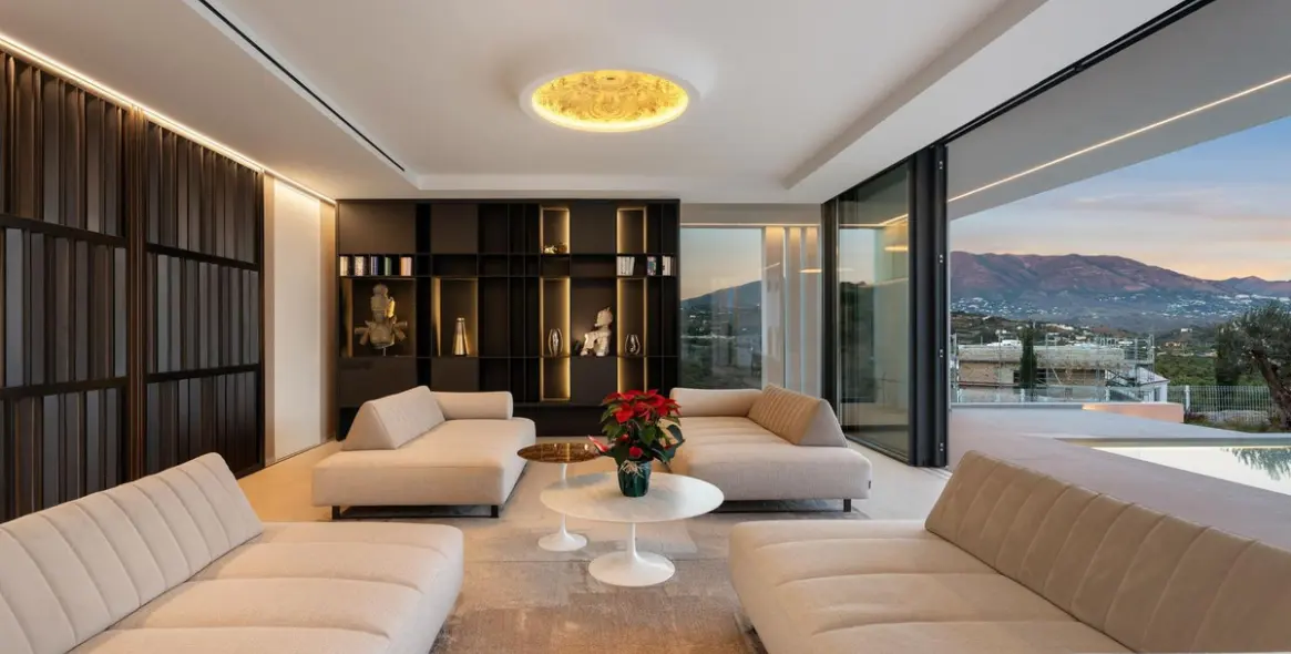 Venta de villa independiente en La Cala Golf 97