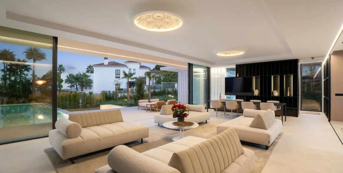 Venta de villa independiente en La Cala Golf 107