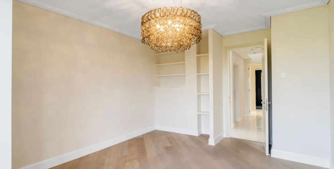 Venta de villa independiente en The Golden Mile 23