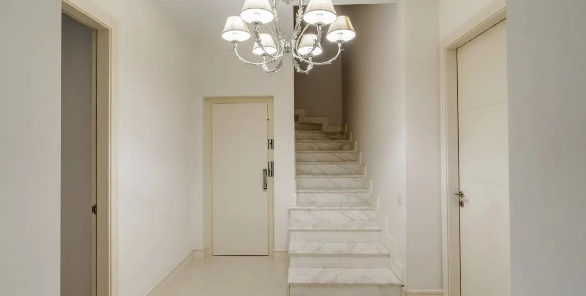 Venta de villa independiente en The Golden Mile 26