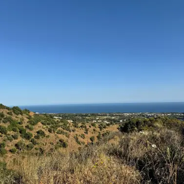 Venta de parcela comercial en Sierra Blanca