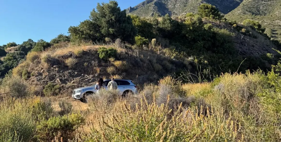 Venta de parcela comercial en Sierra Blanca 4