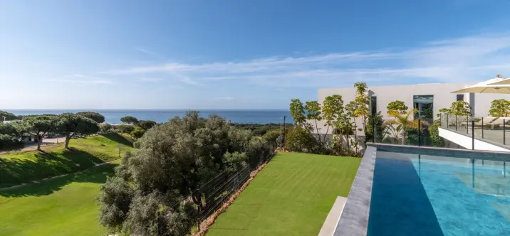 Venta de villa independiente en Cabopino 0