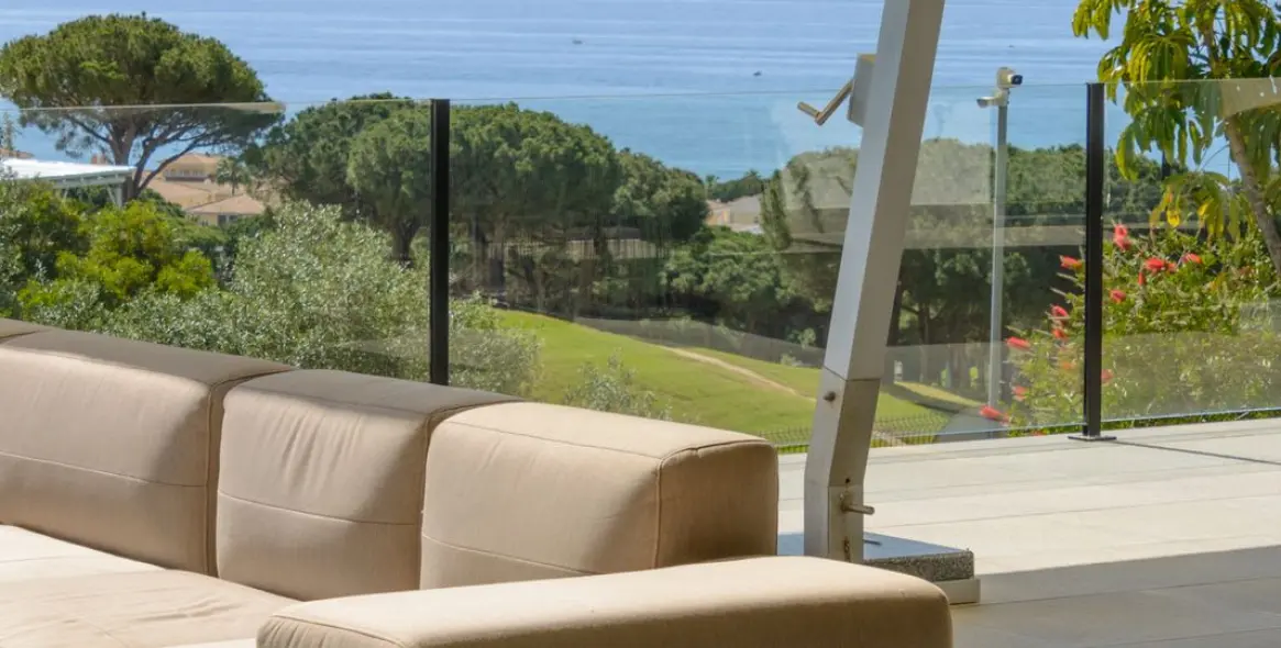 Venta de villa independiente en Cabopino 3