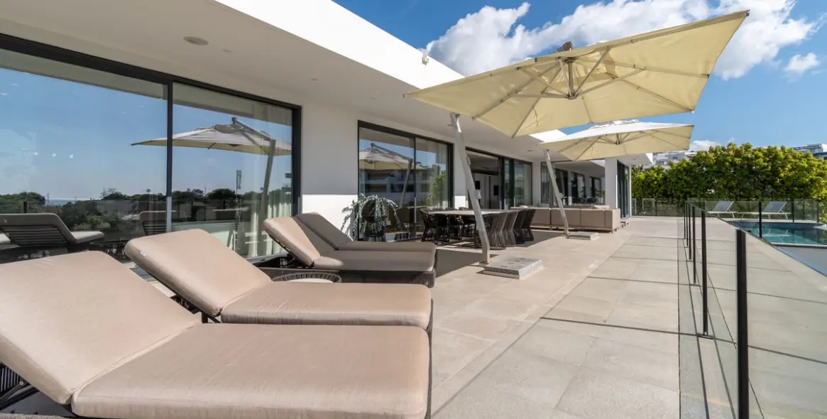 Venta de villa independiente en Cabopino 4