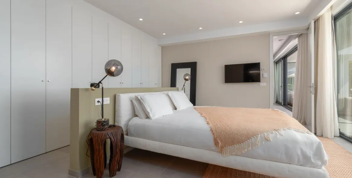 Venta de villa independiente en Cabopino 16