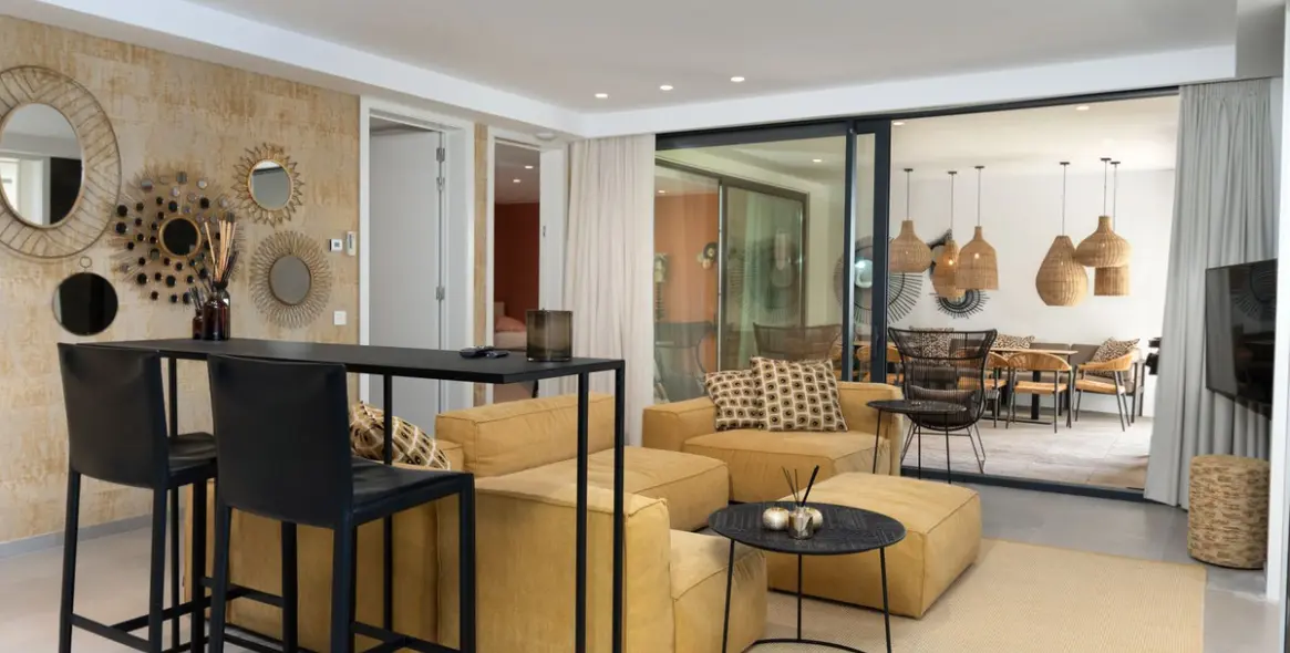 Venta de villa independiente en Cabopino 24