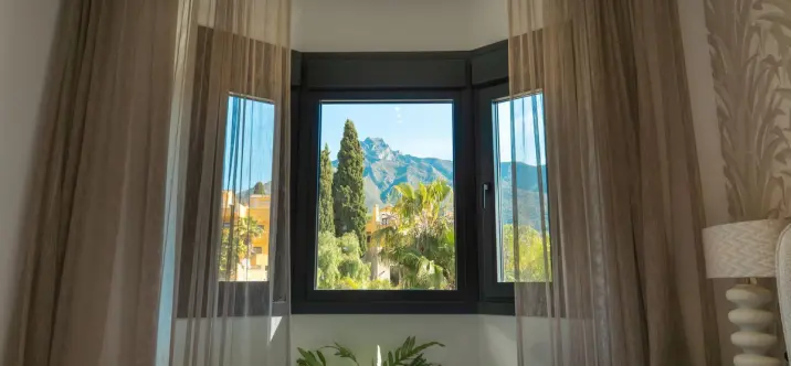 Long-term rent of townhouse in Nagüeles 4