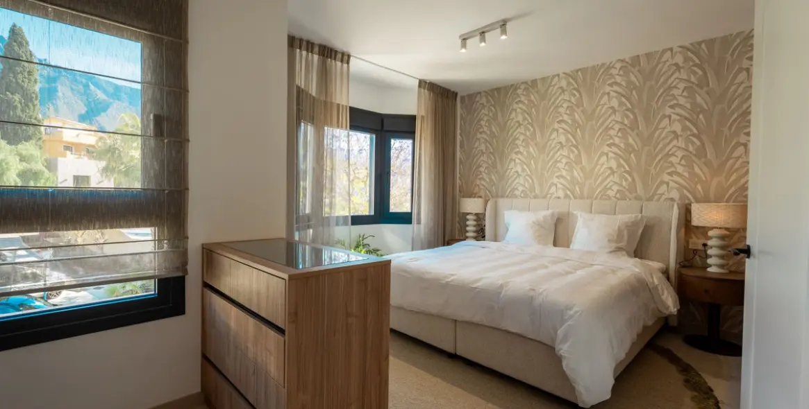 Long-term rent of townhouse in Nagüeles 7