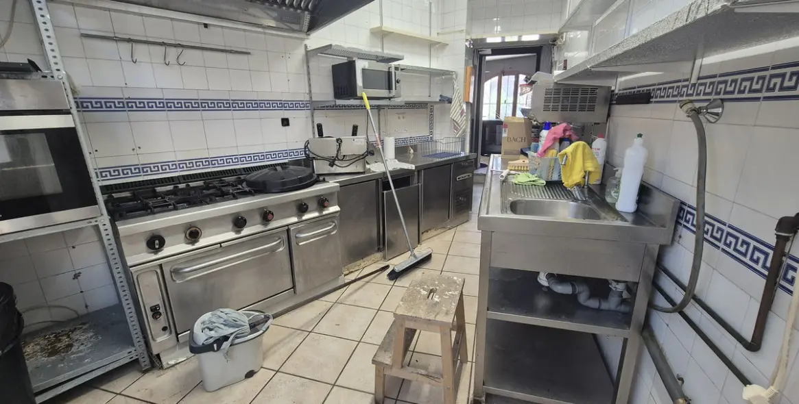Sale of restaurant in Fuengirola 3