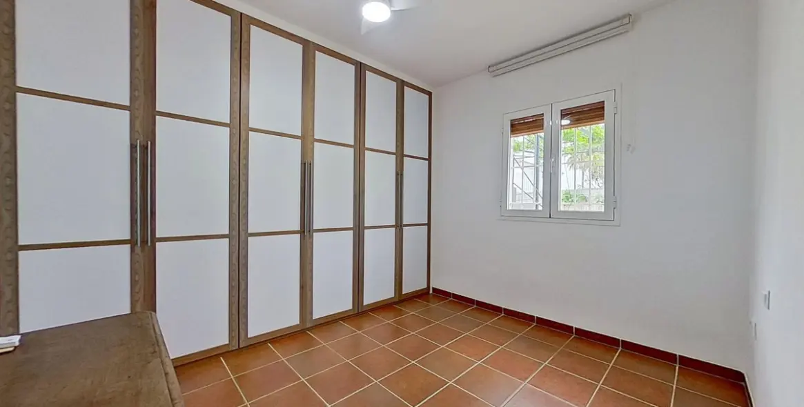 Продажа  отдельно стоящей виллы в Alhaurín el Grande 30