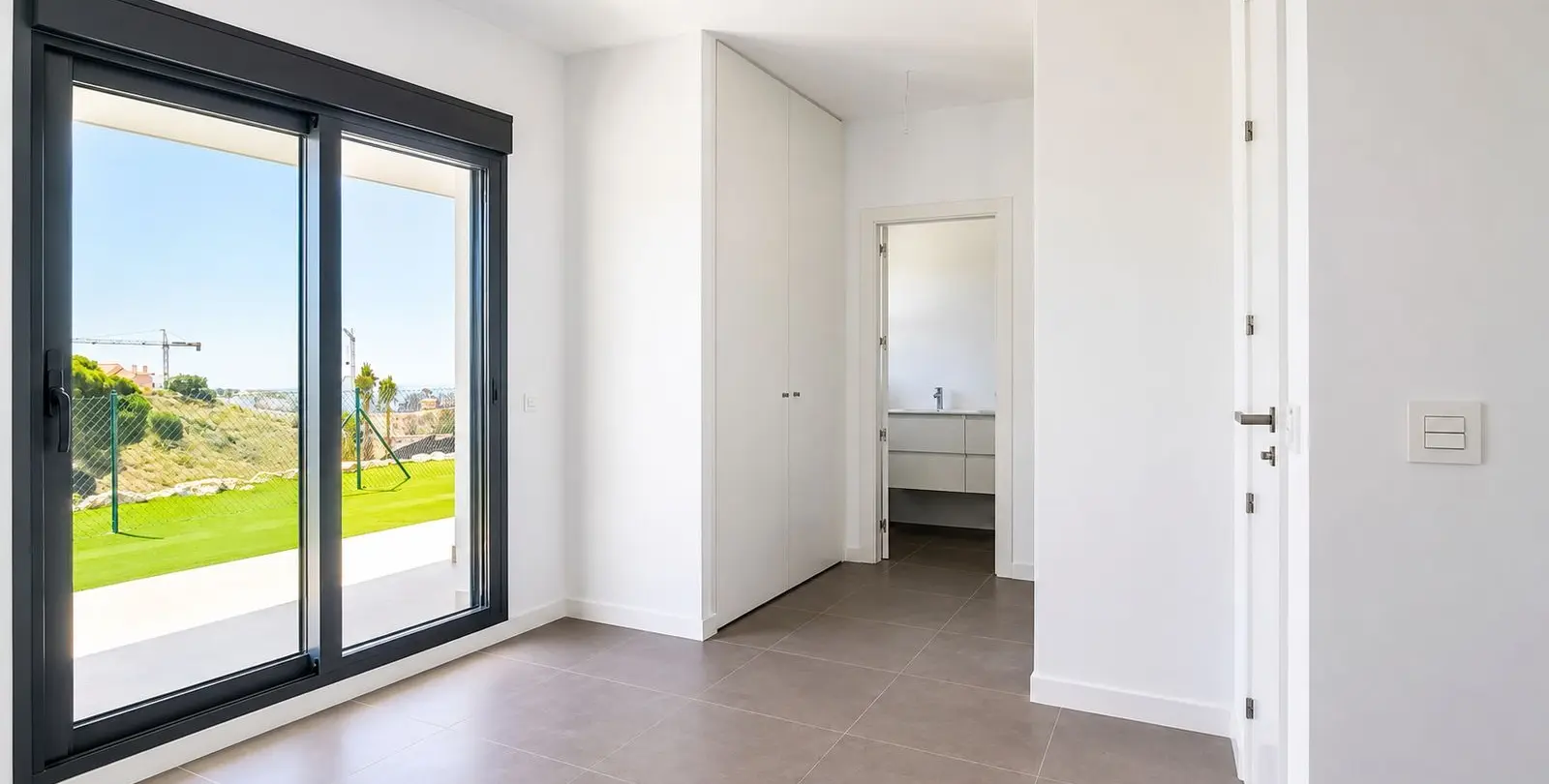 Venta de apartamento en planta baja en El Chaparral 5