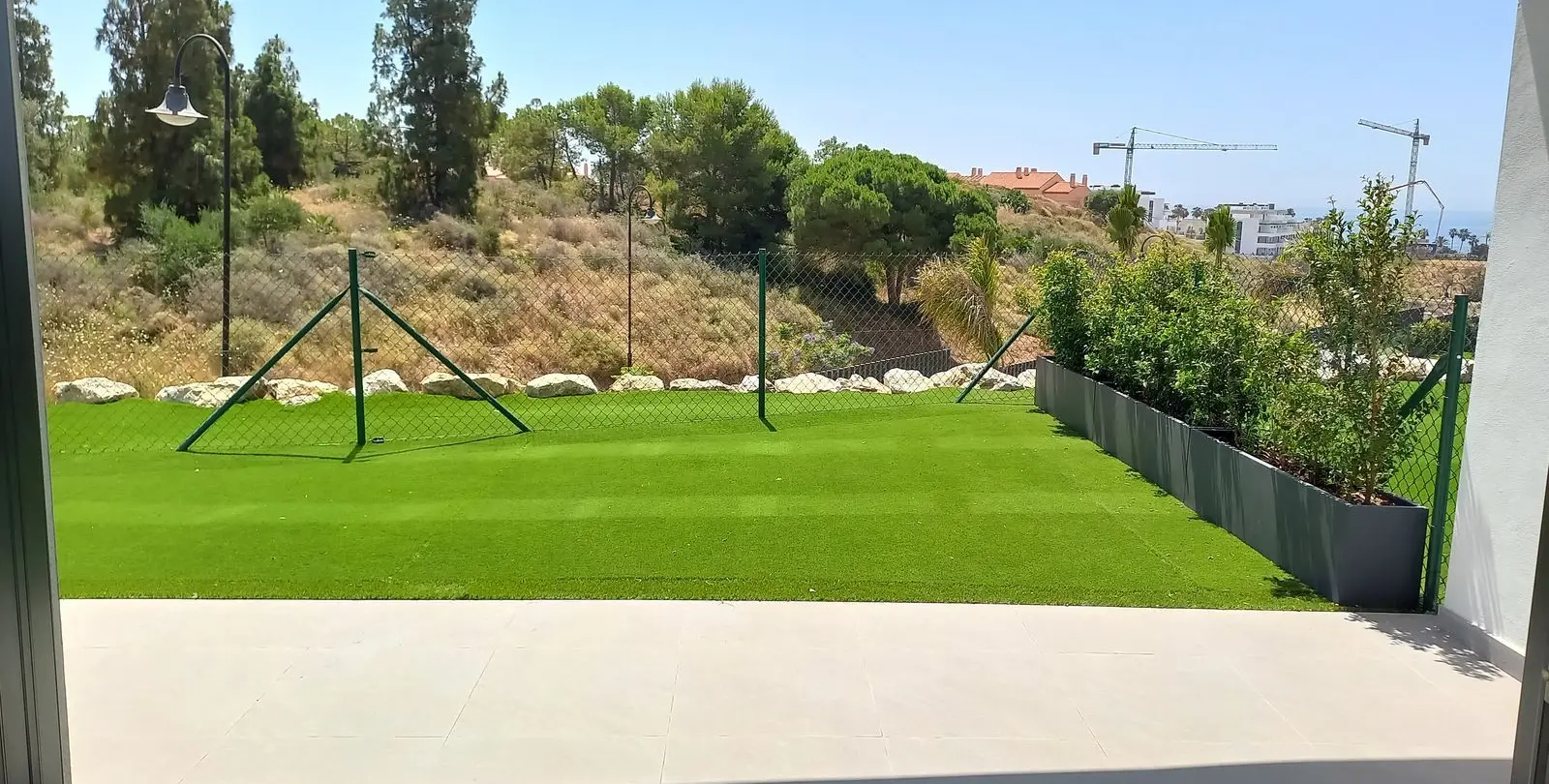 Venta de apartamento en planta baja en El Chaparral 13