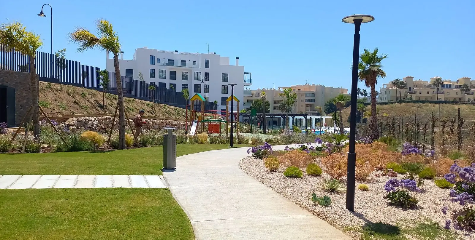 Venta de apartamento en planta baja en El Chaparral 22