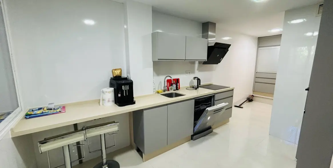 Продажа апартаментов на первом этаже в Elviria 5