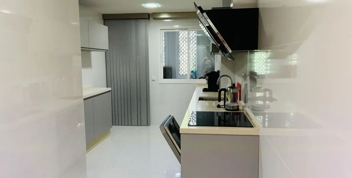 Продажа апартаментов на первом этаже в Elviria 6