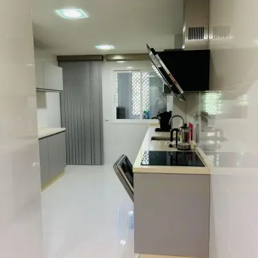 Продажа апартаментов на первом этаже в Elviria