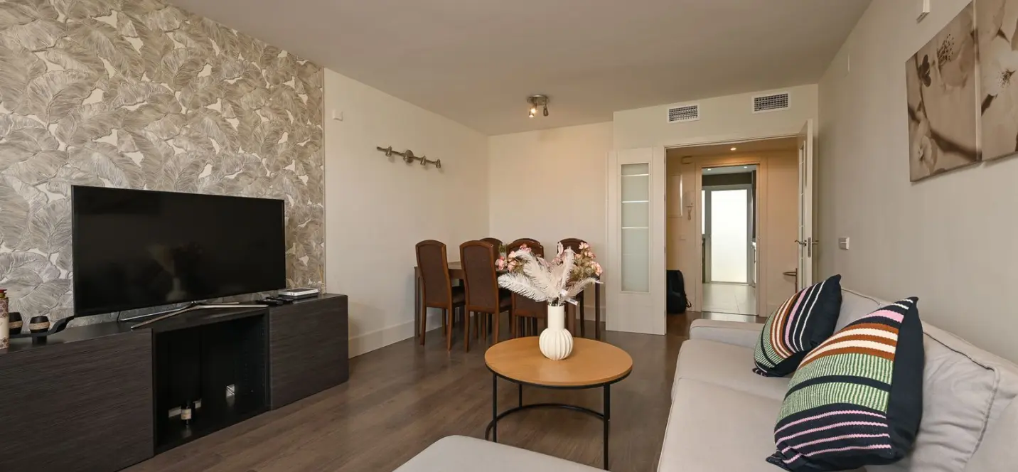 Продажа апартаментов на среднем этаже в Fuengirola 1