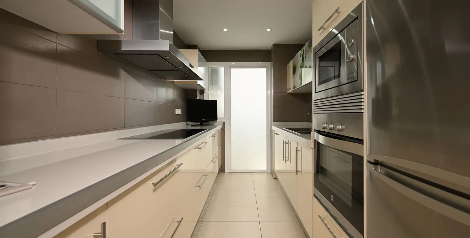 Sale of middle floor apartment in Fuengirola 3