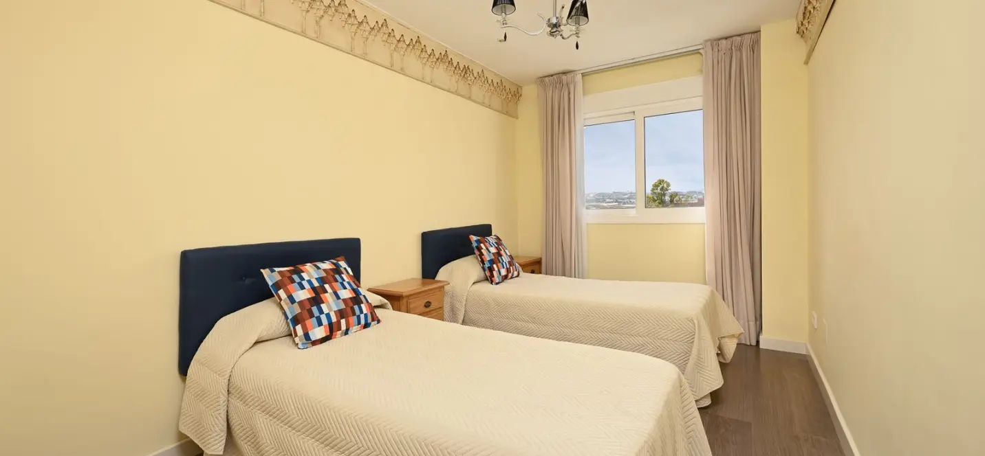 Продажа апартаментов на среднем этаже в Fuengirola 3