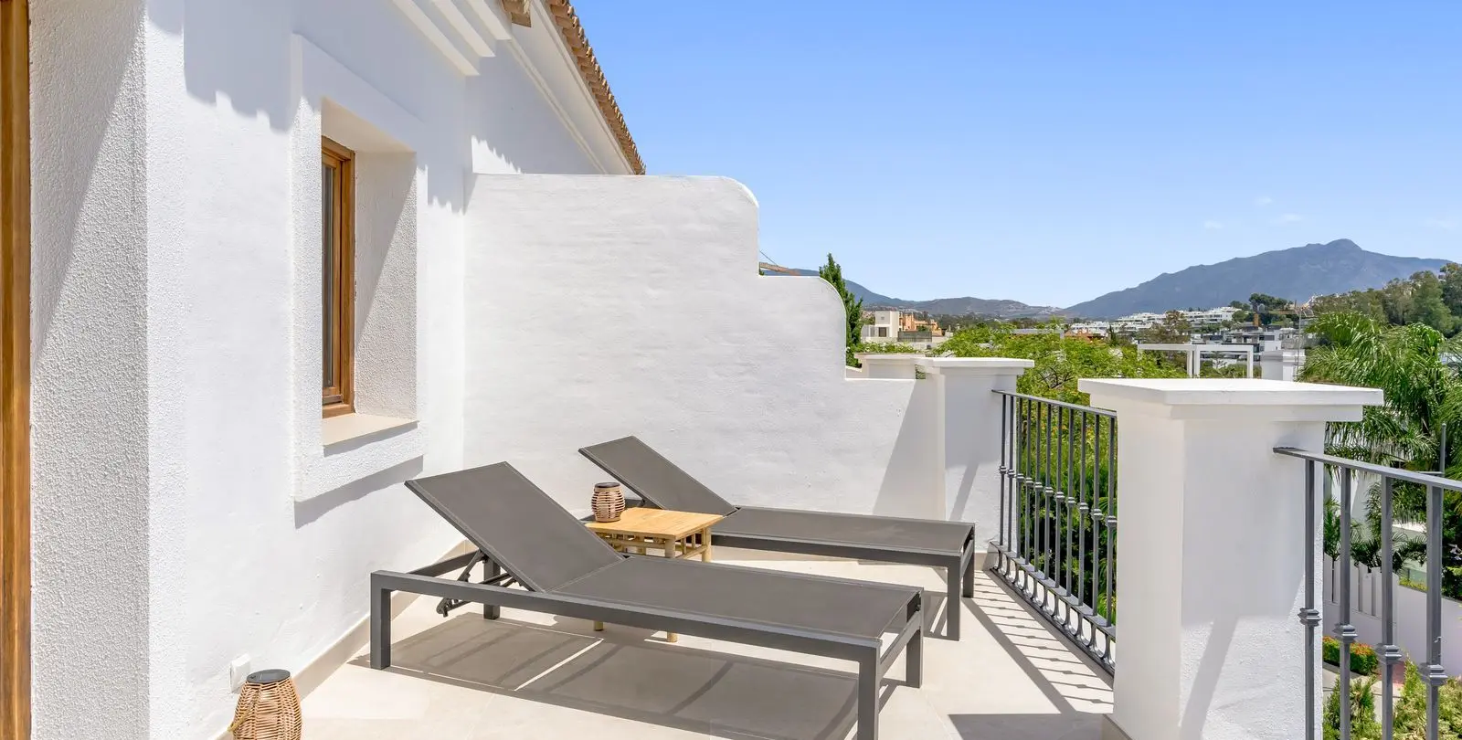 Sale of townhouse in Estepona 5