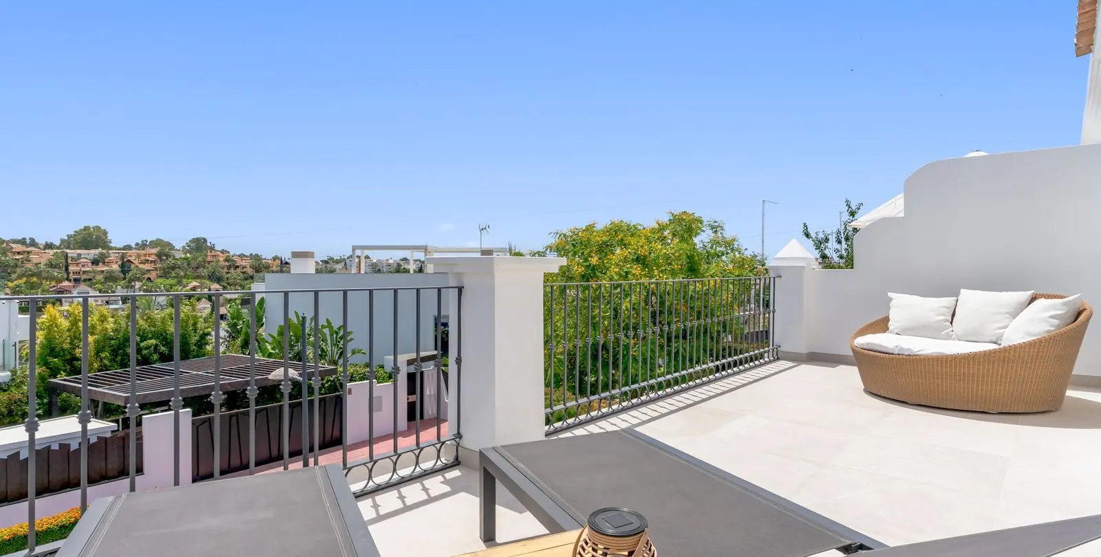 Sale of townhouse in Estepona 6