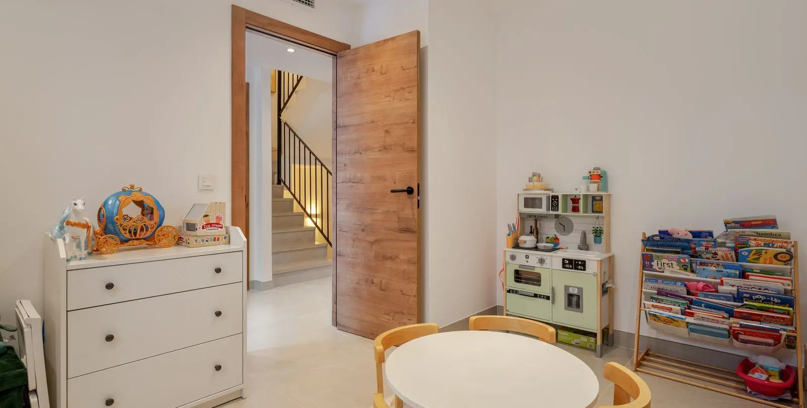 Sale of townhouse in Estepona 10