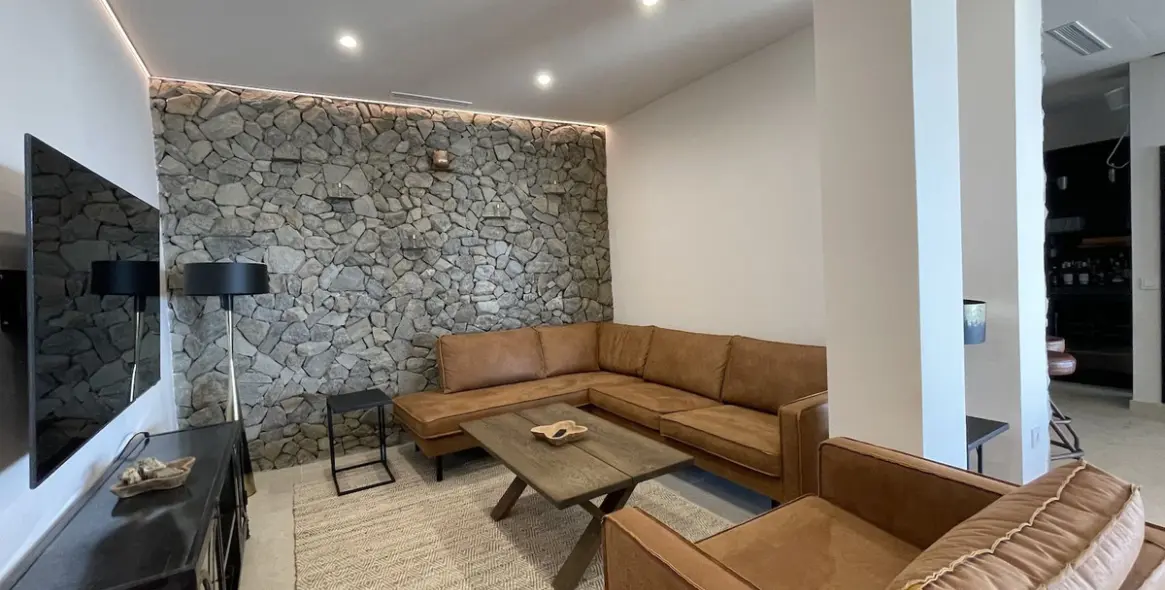Продажа  отдельно стоящей виллы в Torrox Costa 6