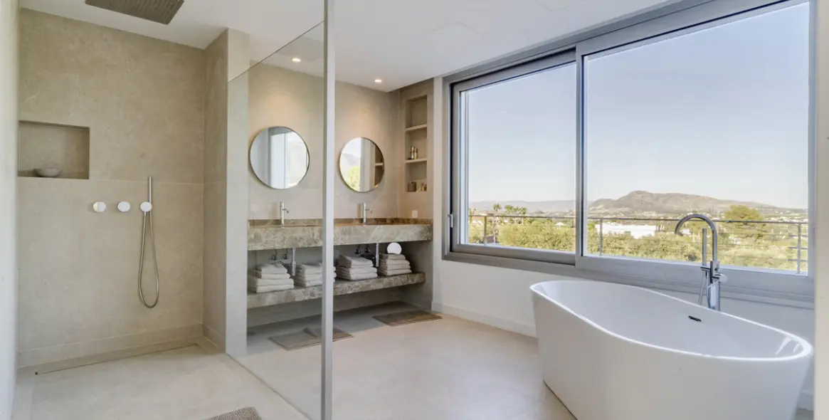 Venta de villa independiente en Coín 7